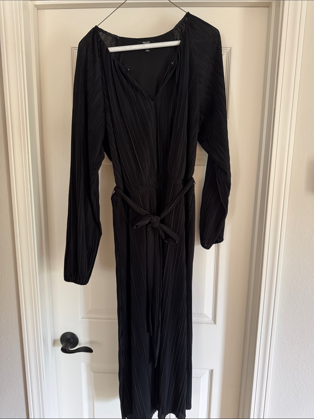 Vera Wang Black Long-Sleeve Pleated Wrap-Style Dress